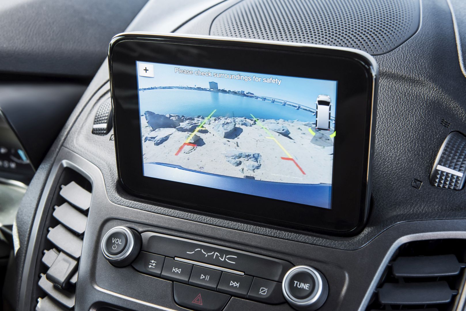 Ford Transit Connect Wagon photo 10