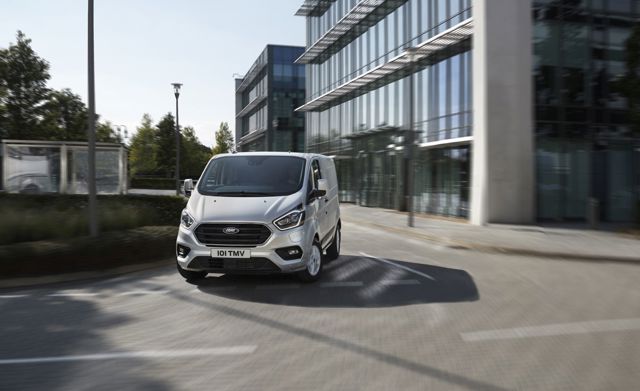 Ford Transit Custom photo 3