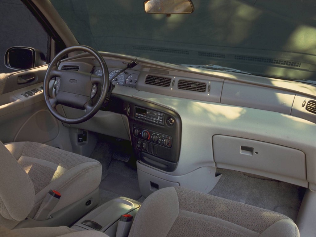 Ford Windstar photo 19