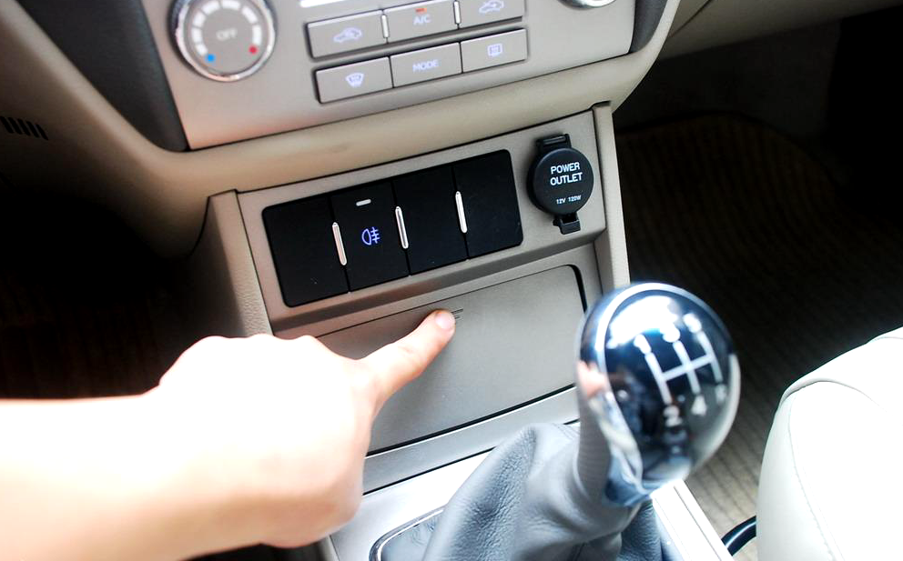 Geely Emgrand Ec7 photo 14