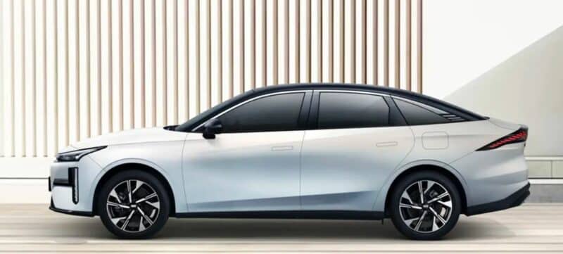 Geely Galaxy photo 4