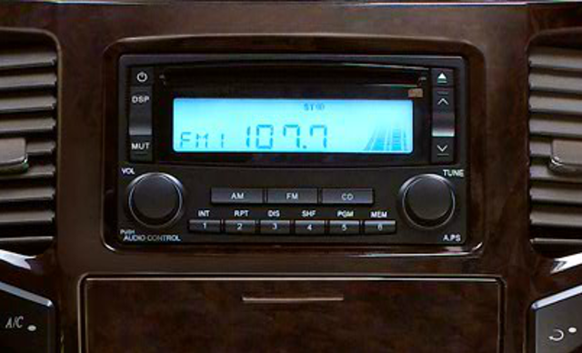 Geely Mk photo 10