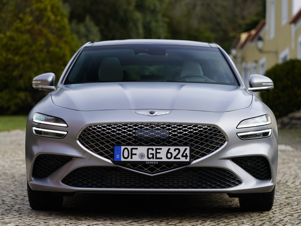 Genesis G70 Shooting Brake photo 15