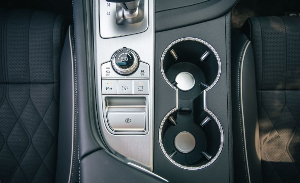 Genesis G70 photo 48