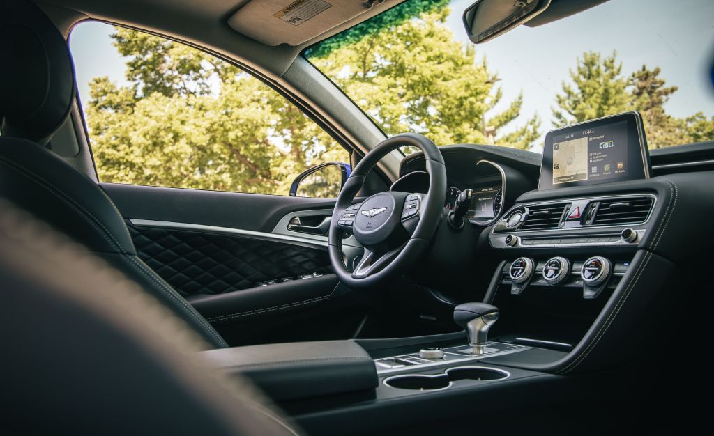 Genesis G70 photo 52