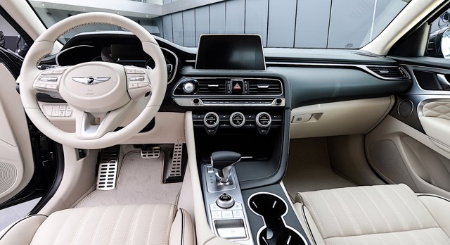 Genesis G70 photo 43