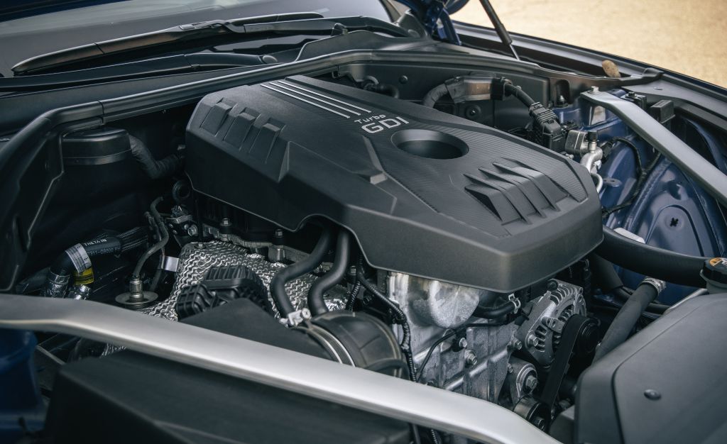 Genesis G70 photo 56