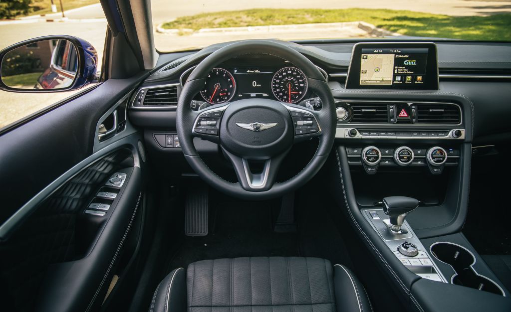 Genesis G70 photo 65