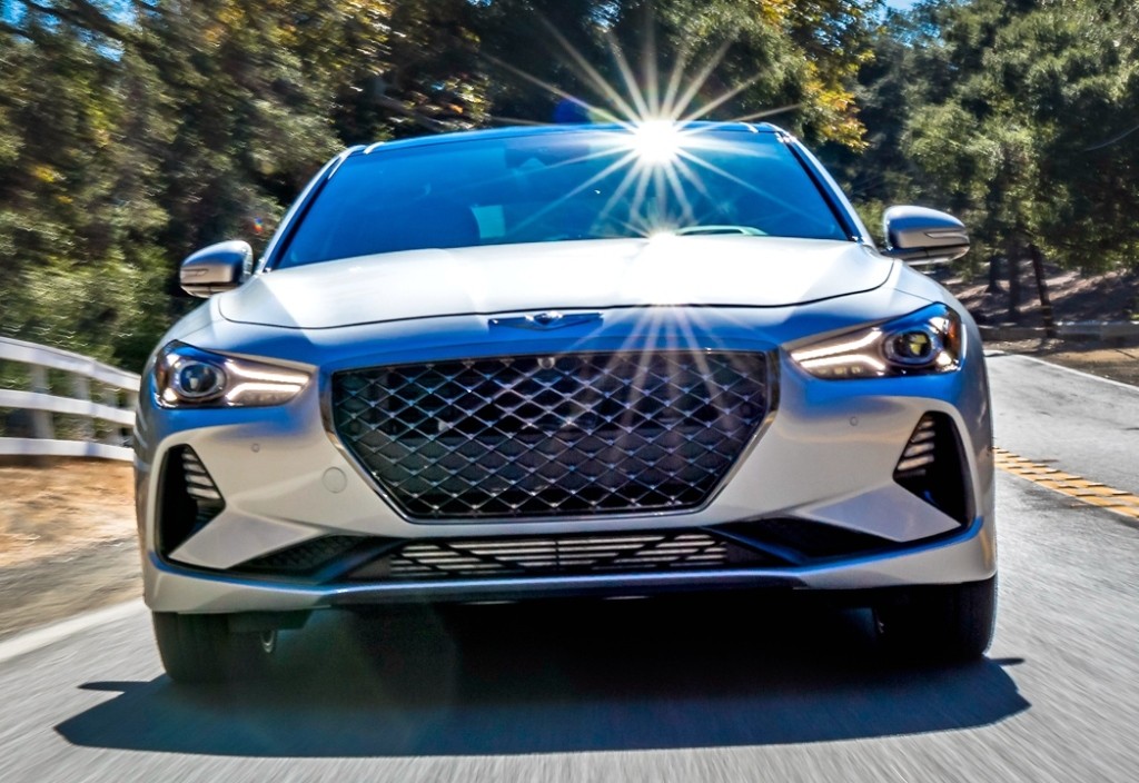 Genesis G70 photo 20