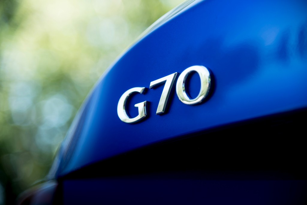 Genesis G70 photo 22