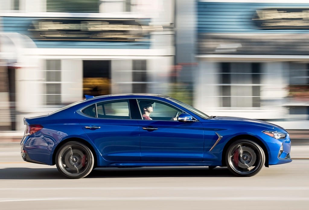 Genesis G70 photo 29