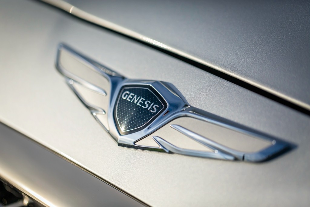 Genesis G70 photo 35