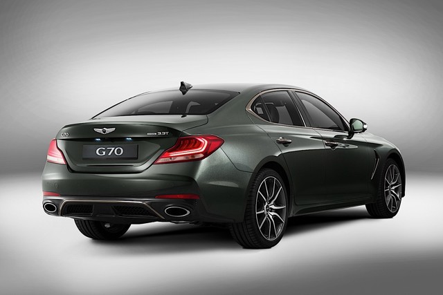Genesis G70 photo 5