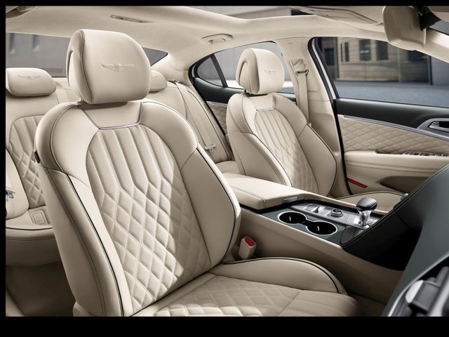 Genesis G70 photo 76