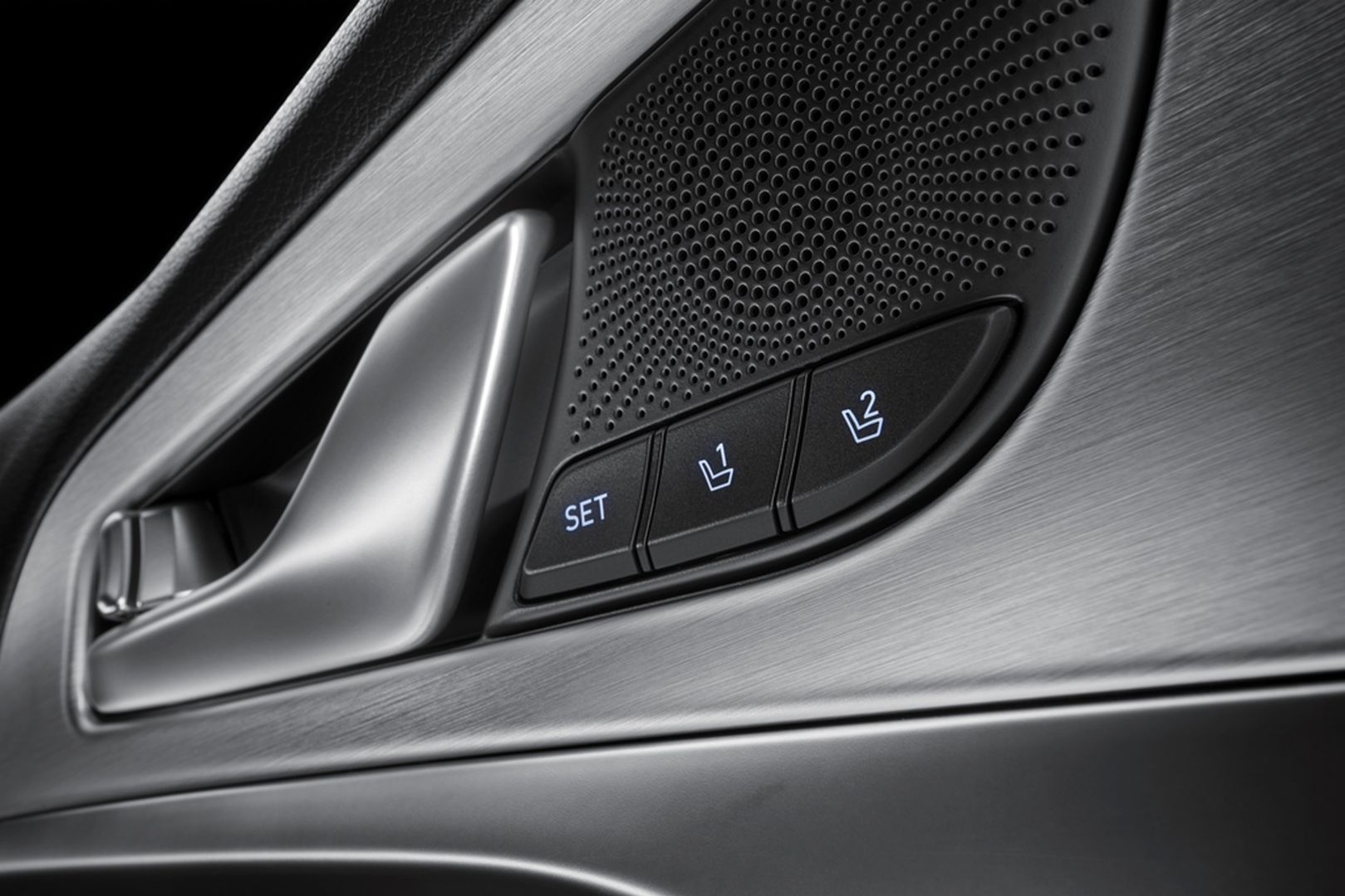 Genesis G70 photo 84