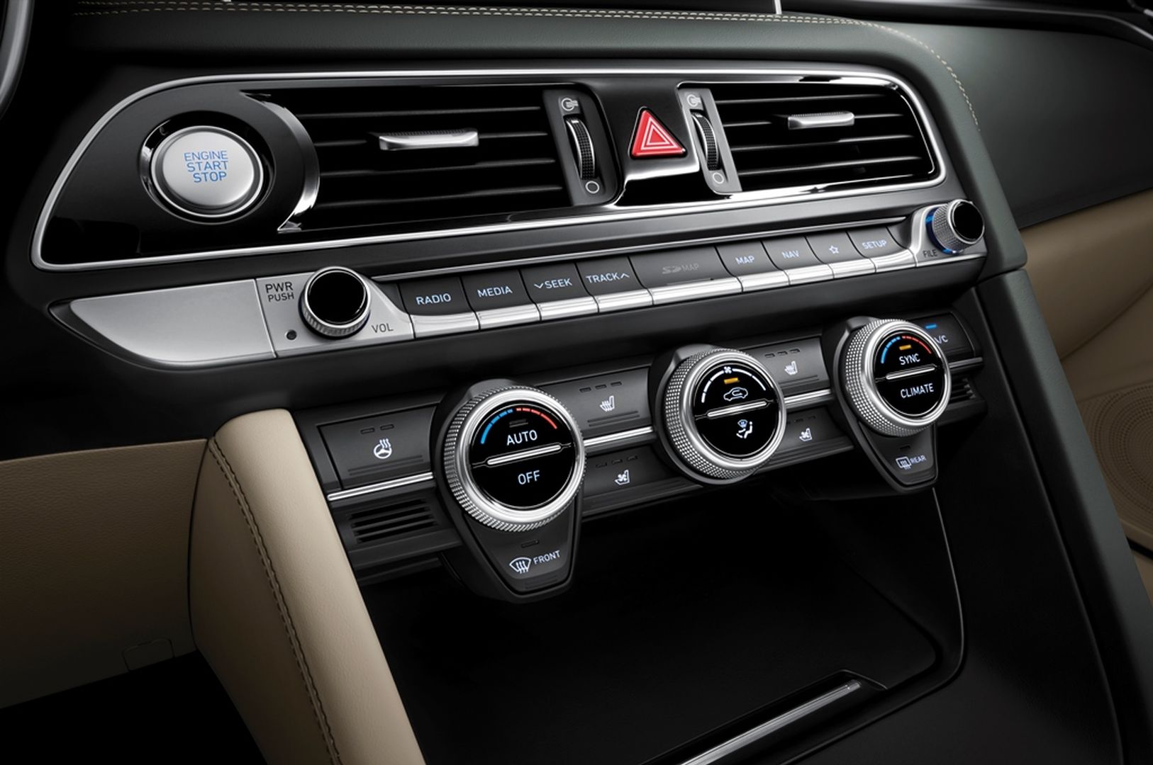 Genesis G70 photo 87