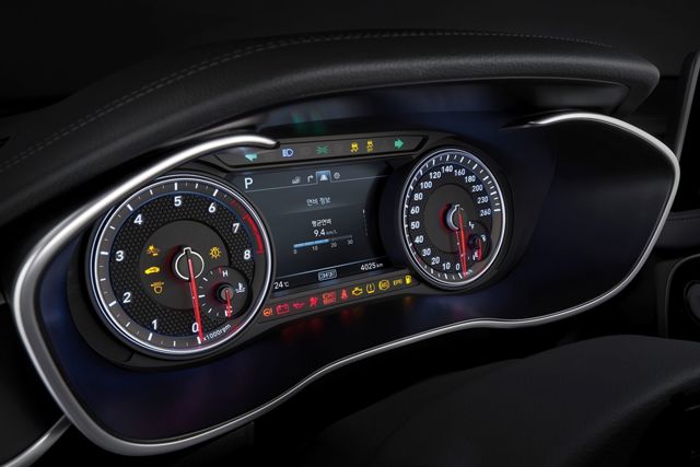 Genesis G70 photo 96