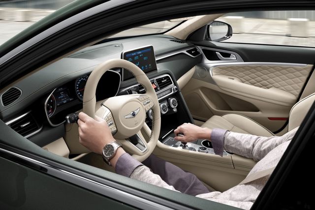 Genesis G70 photo 98
