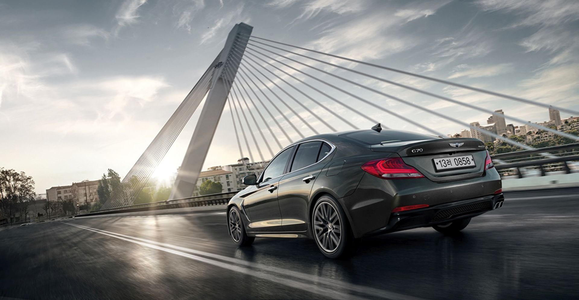 Genesis G70 photo 22