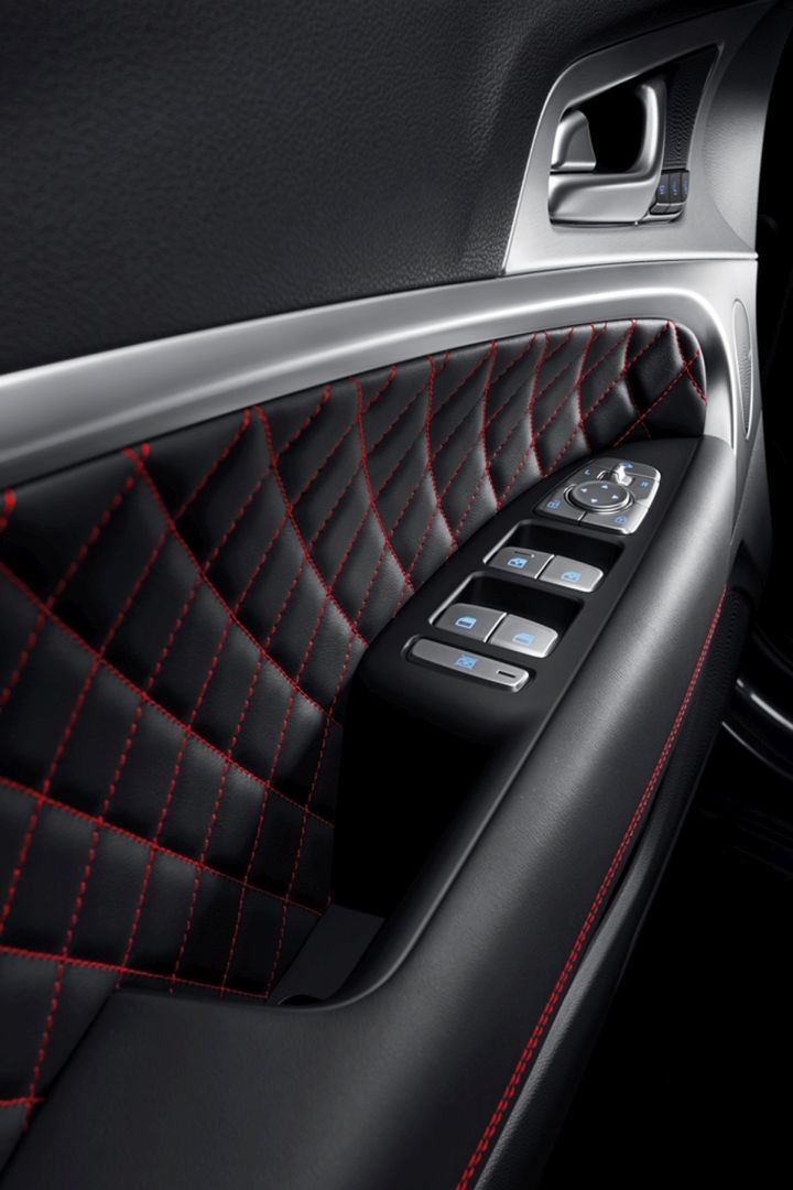 Genesis G70 photo 33