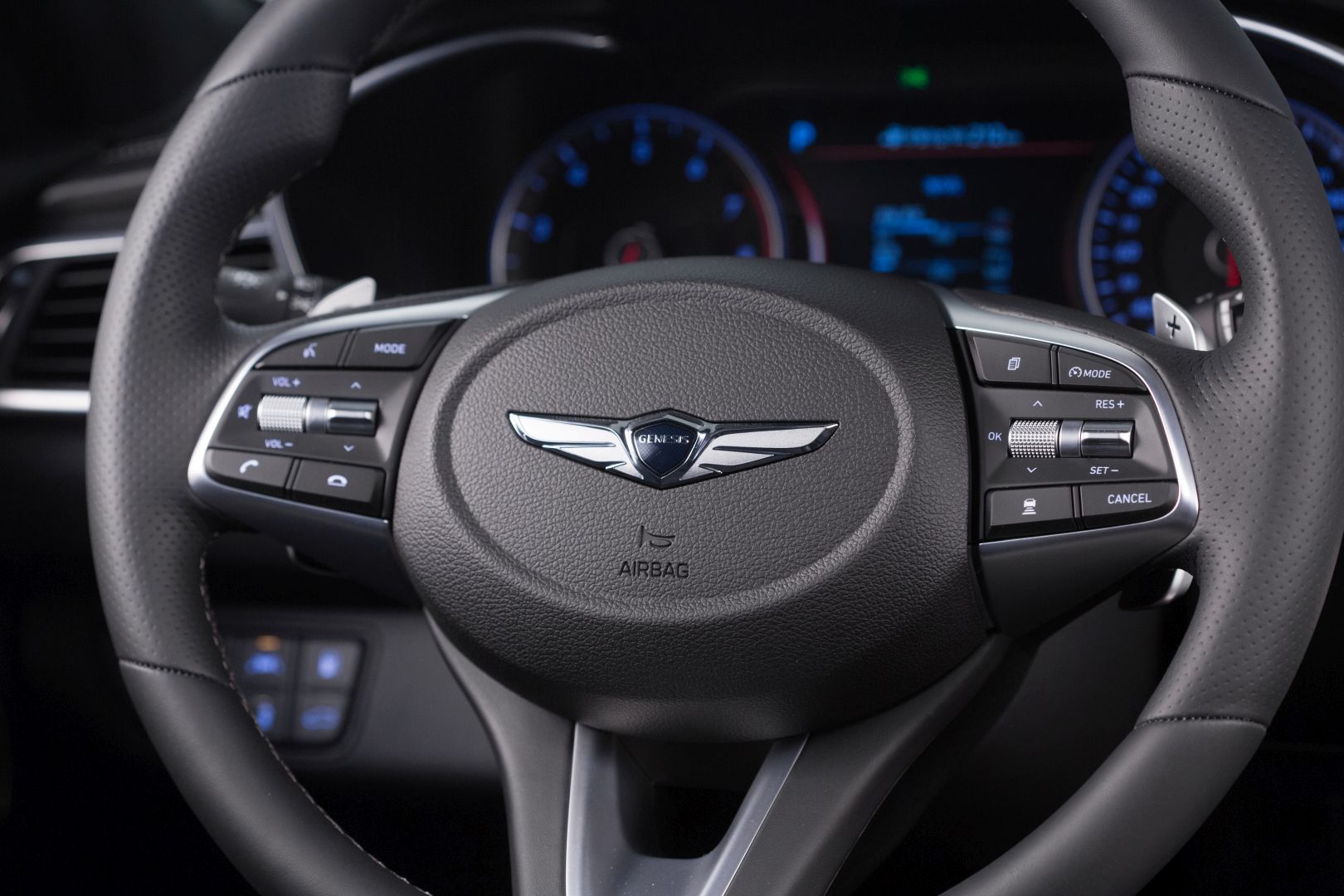 Genesis G70 photo 71