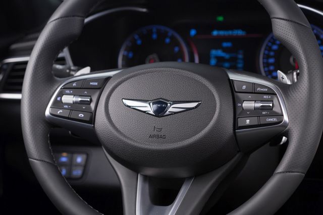 Genesis G70 photo 71