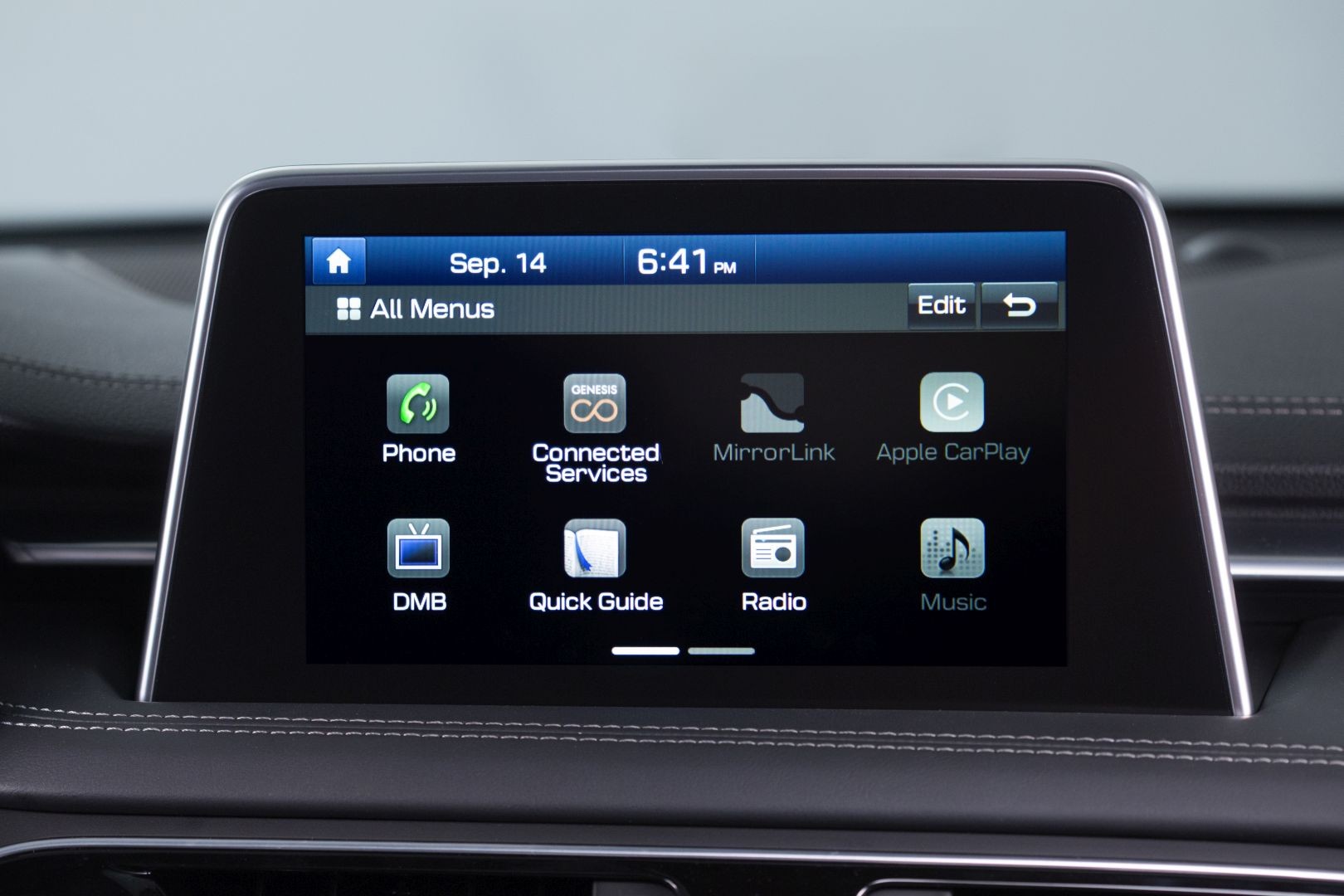 Genesis G70 photo 72