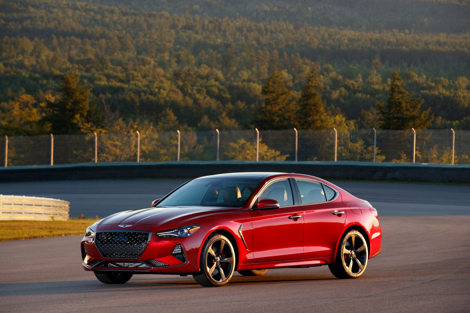 Genesis G70 photo 55