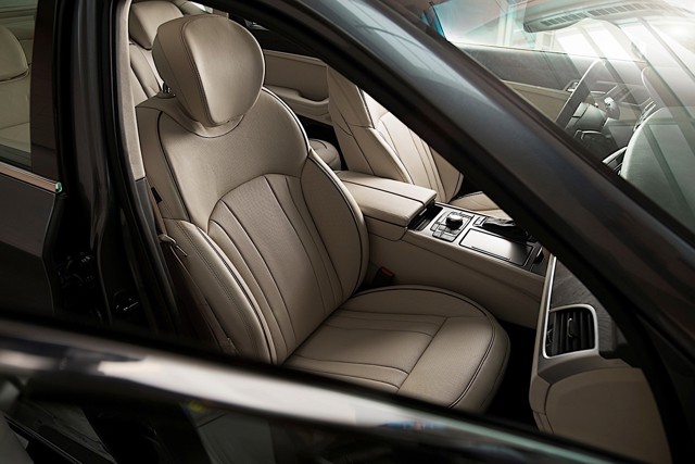 Genesis G80 photo 96