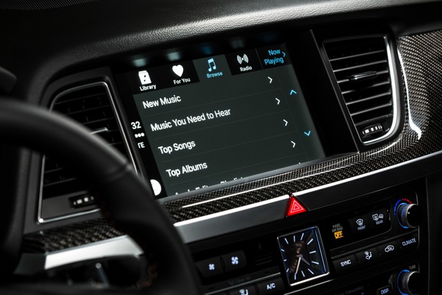 Genesis G80 photo 150
