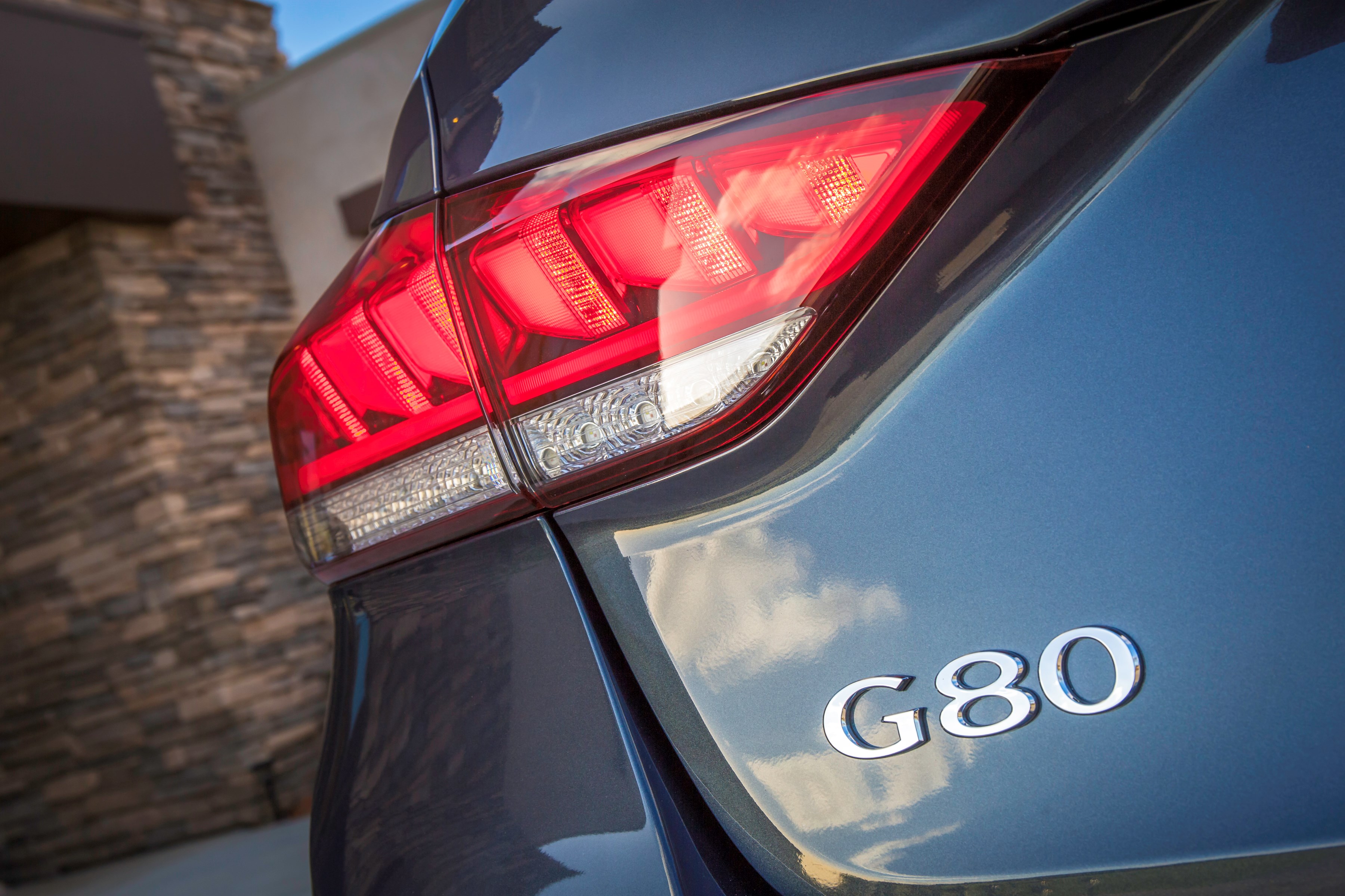 Genesis G80 photo 55