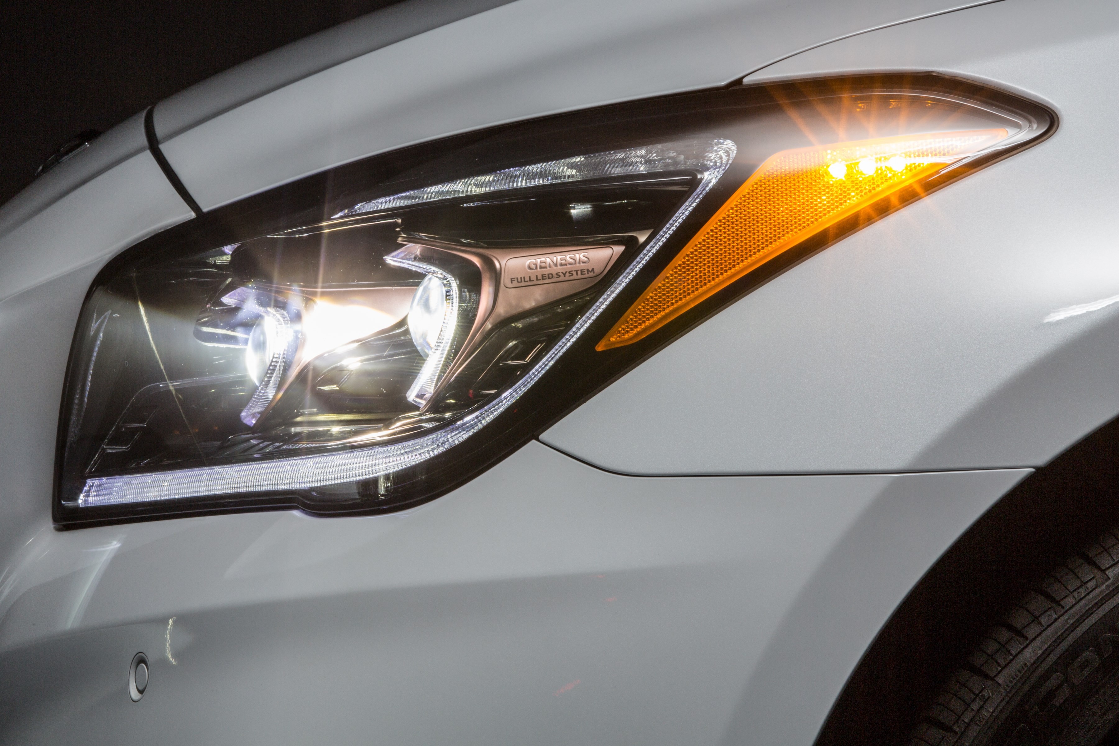 Genesis G80 photo 72