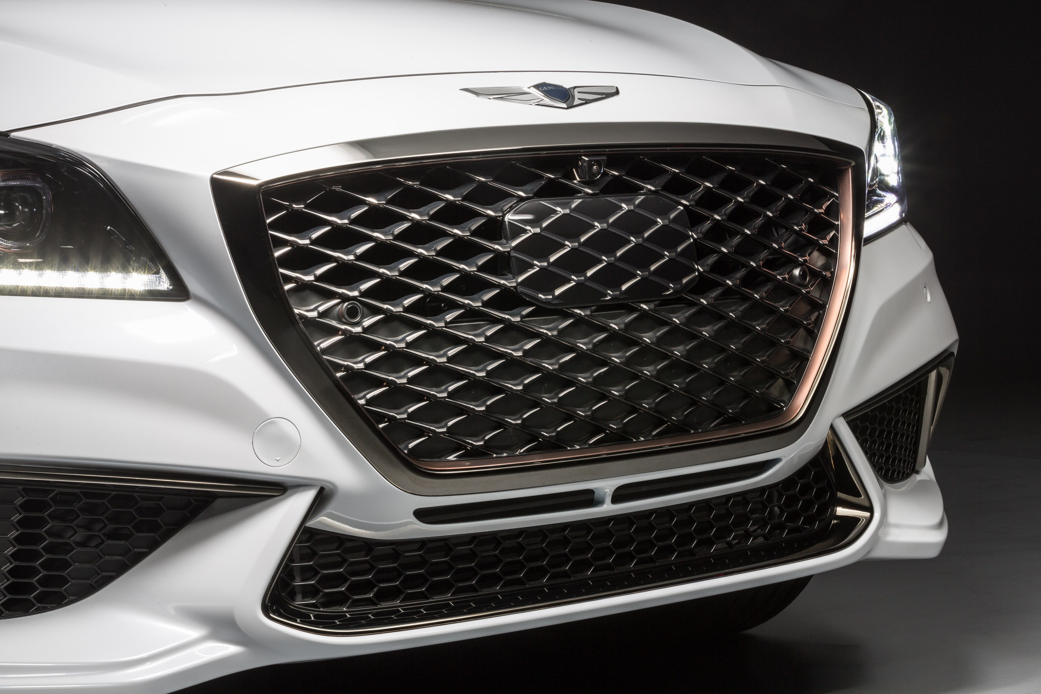Genesis G80 photo 73