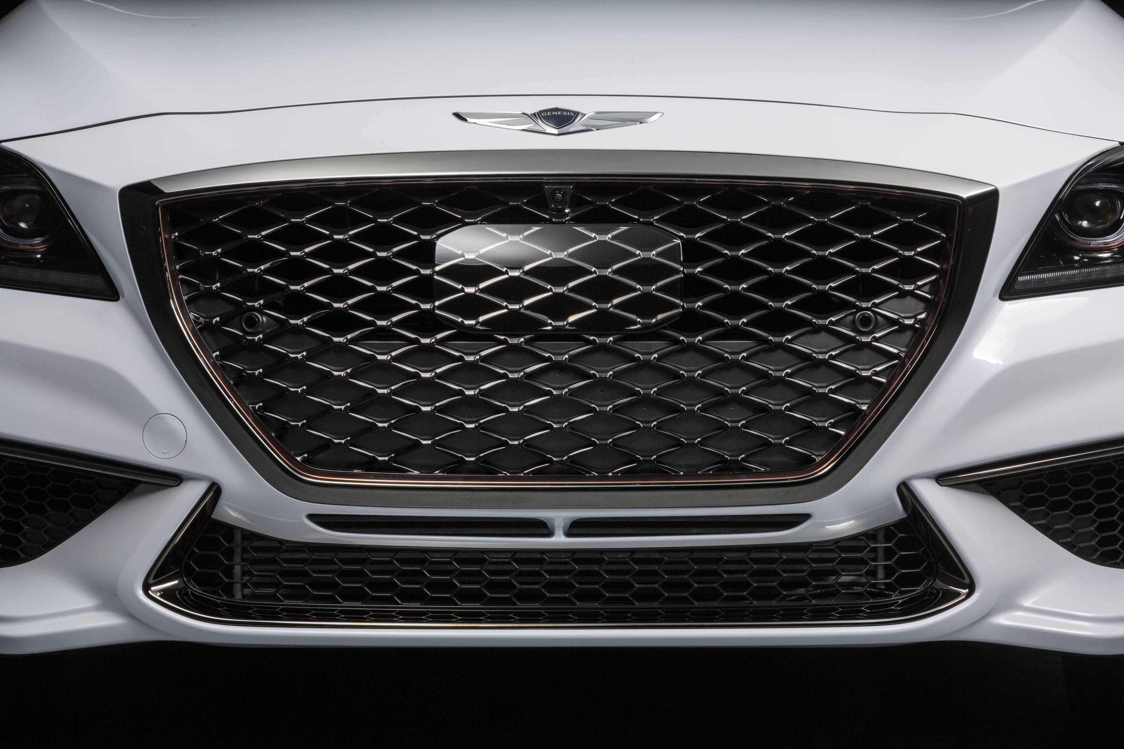 Genesis G80 photo 74