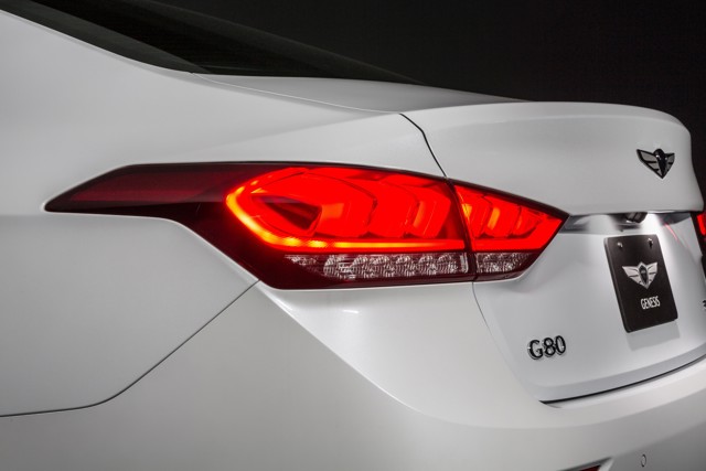 Genesis G80 photo 76