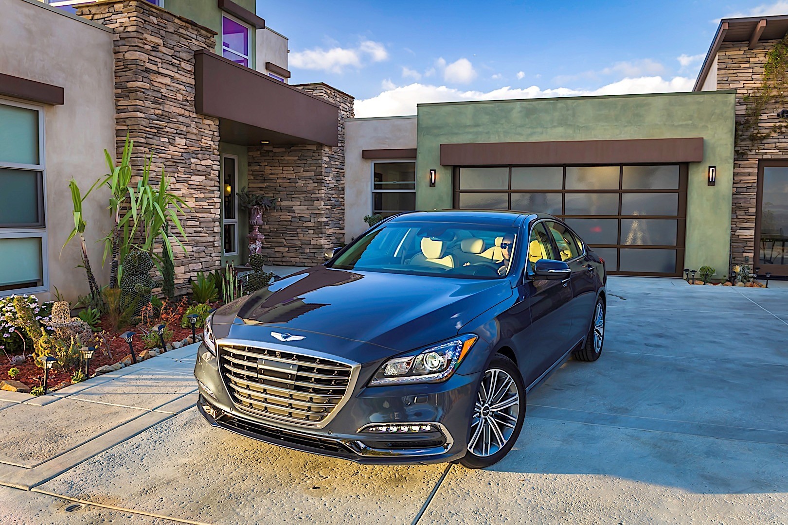 Genesis G80 photo 3