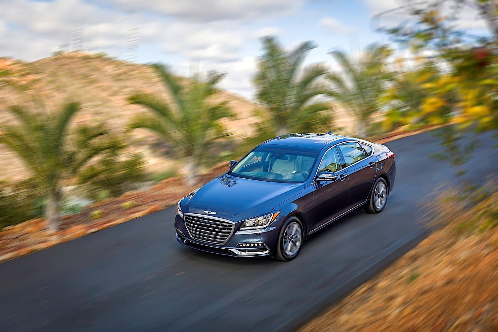 Genesis G80 photo 37