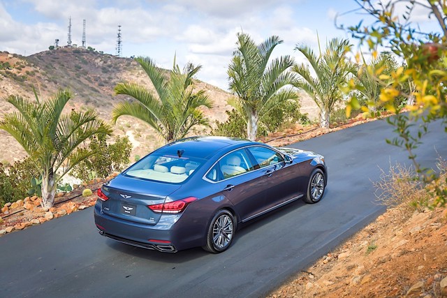 Genesis G80 photo 46