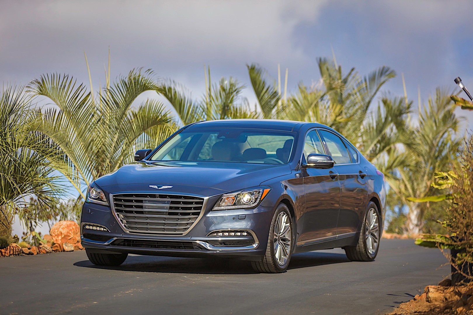 Genesis G80 photo 48