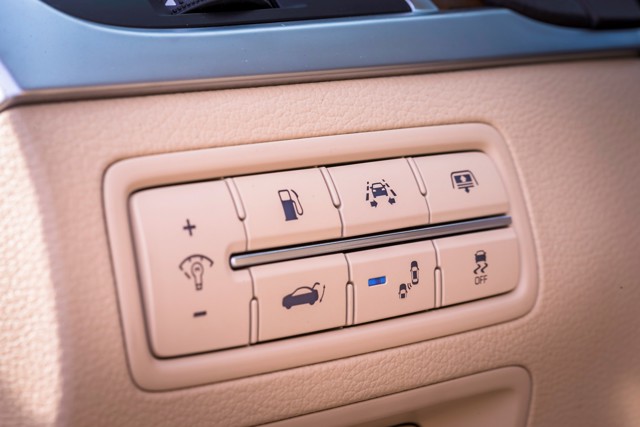 Genesis G80 photo 113