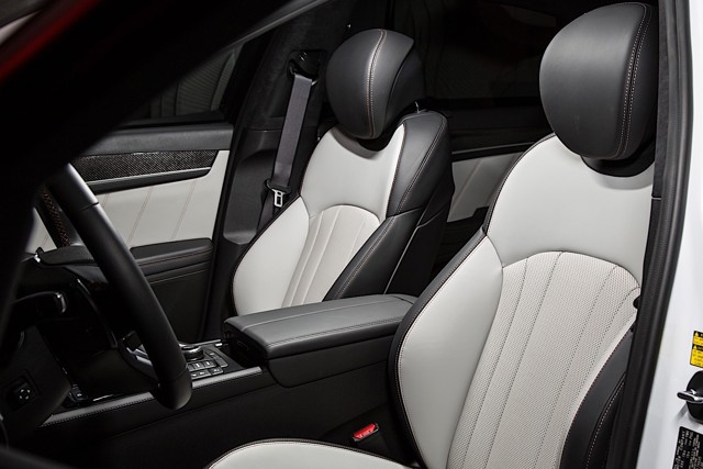 Genesis G80 photo 102