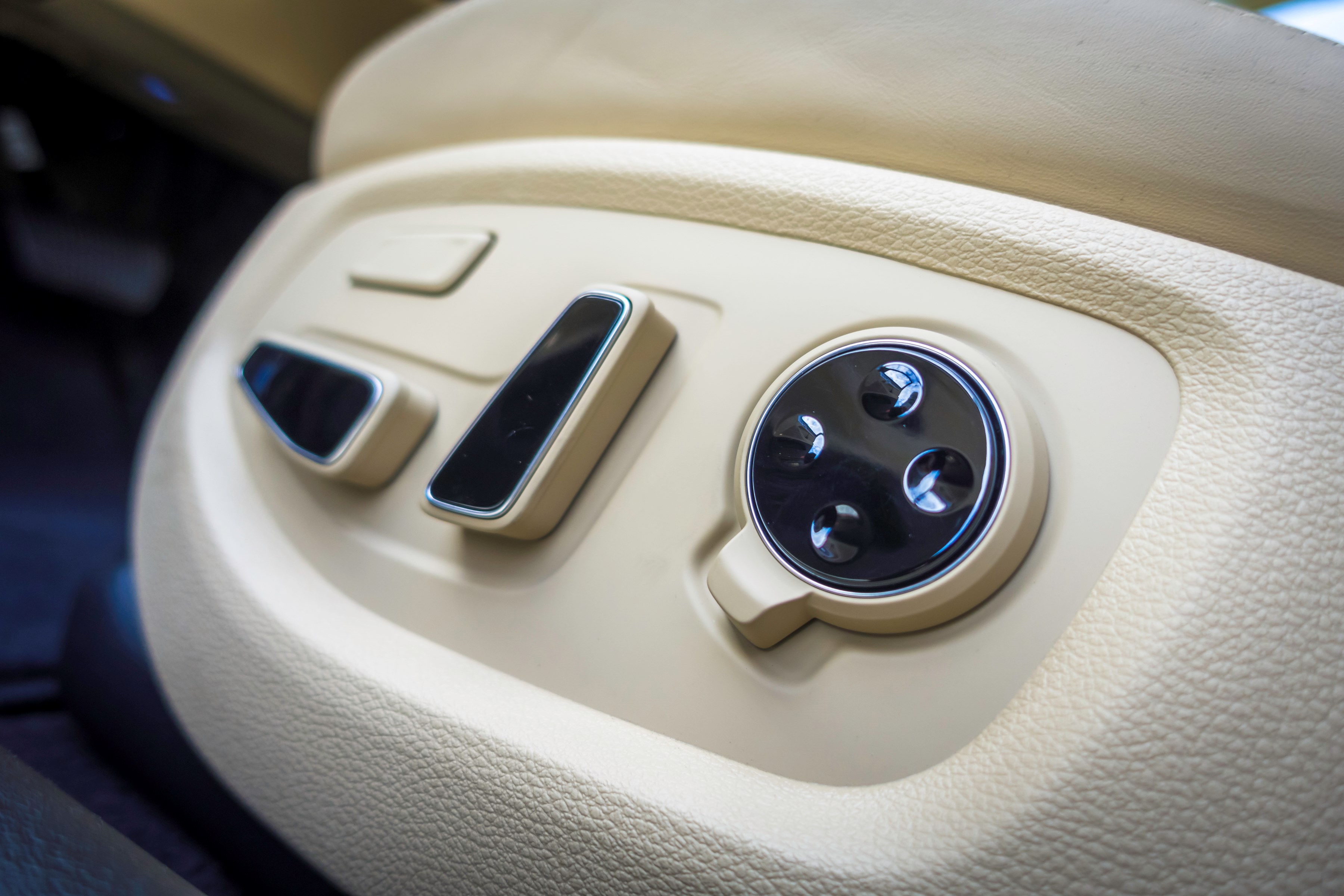 Genesis G80 photo 126