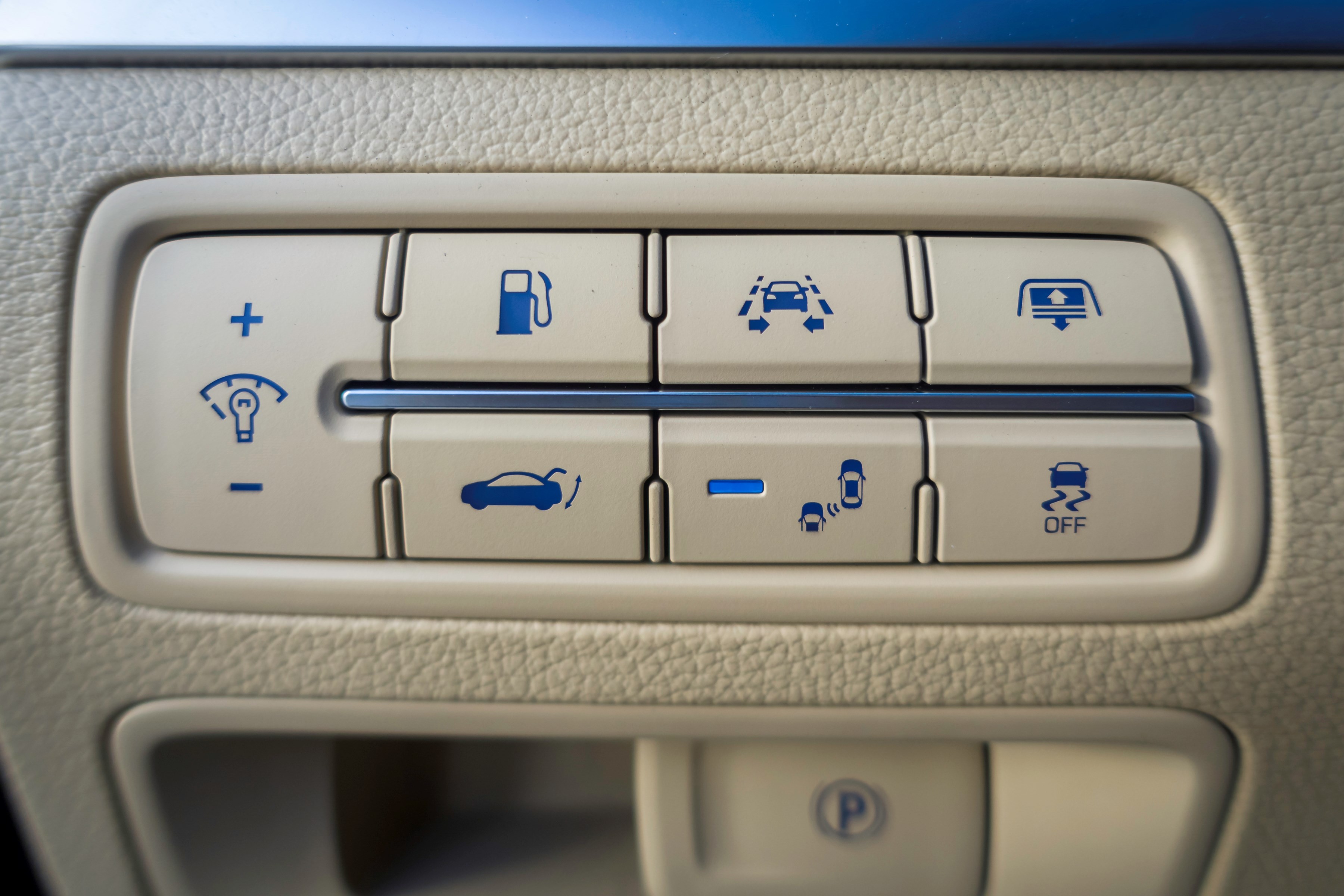 Genesis G80 photo 129