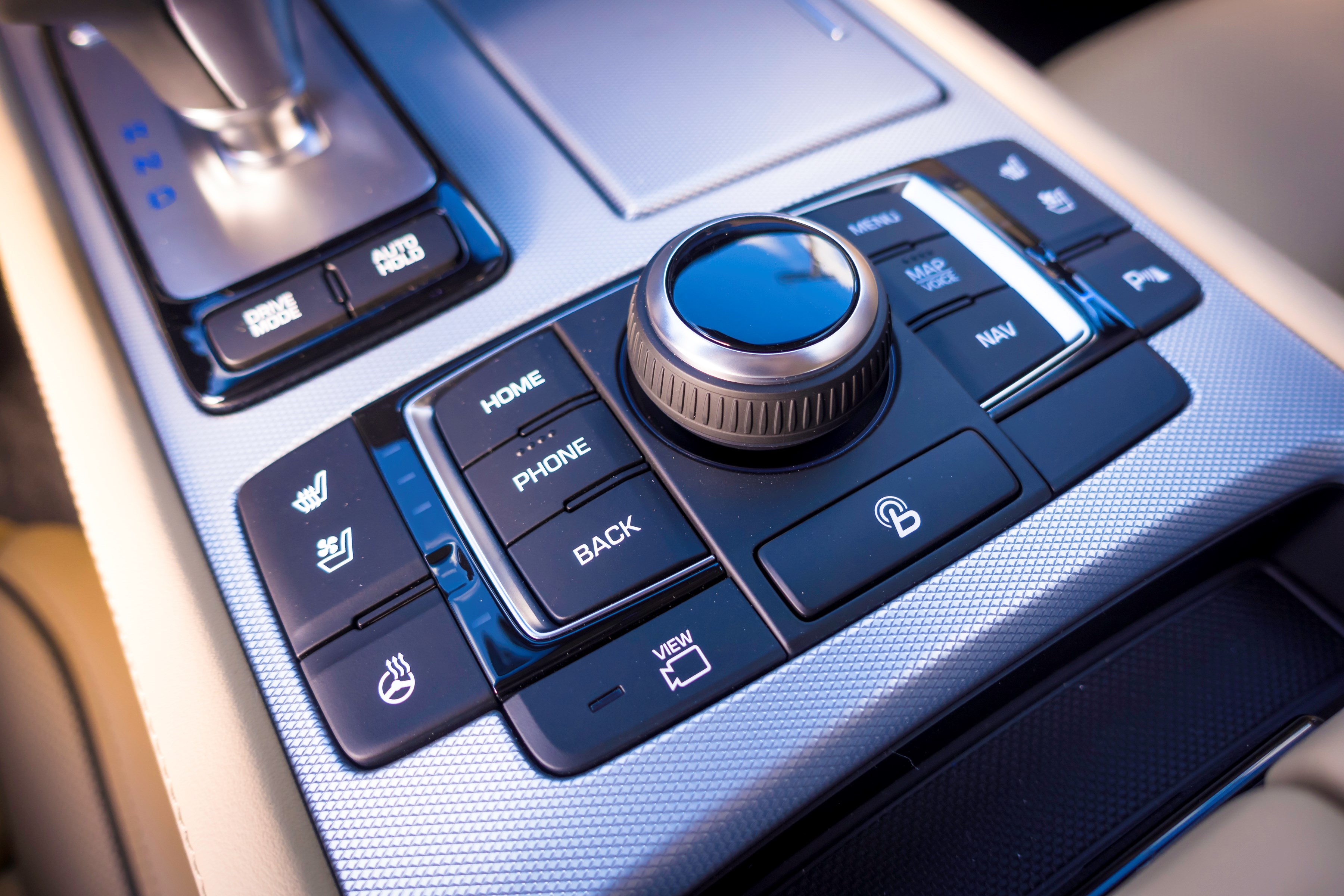 Genesis G80 photo 131