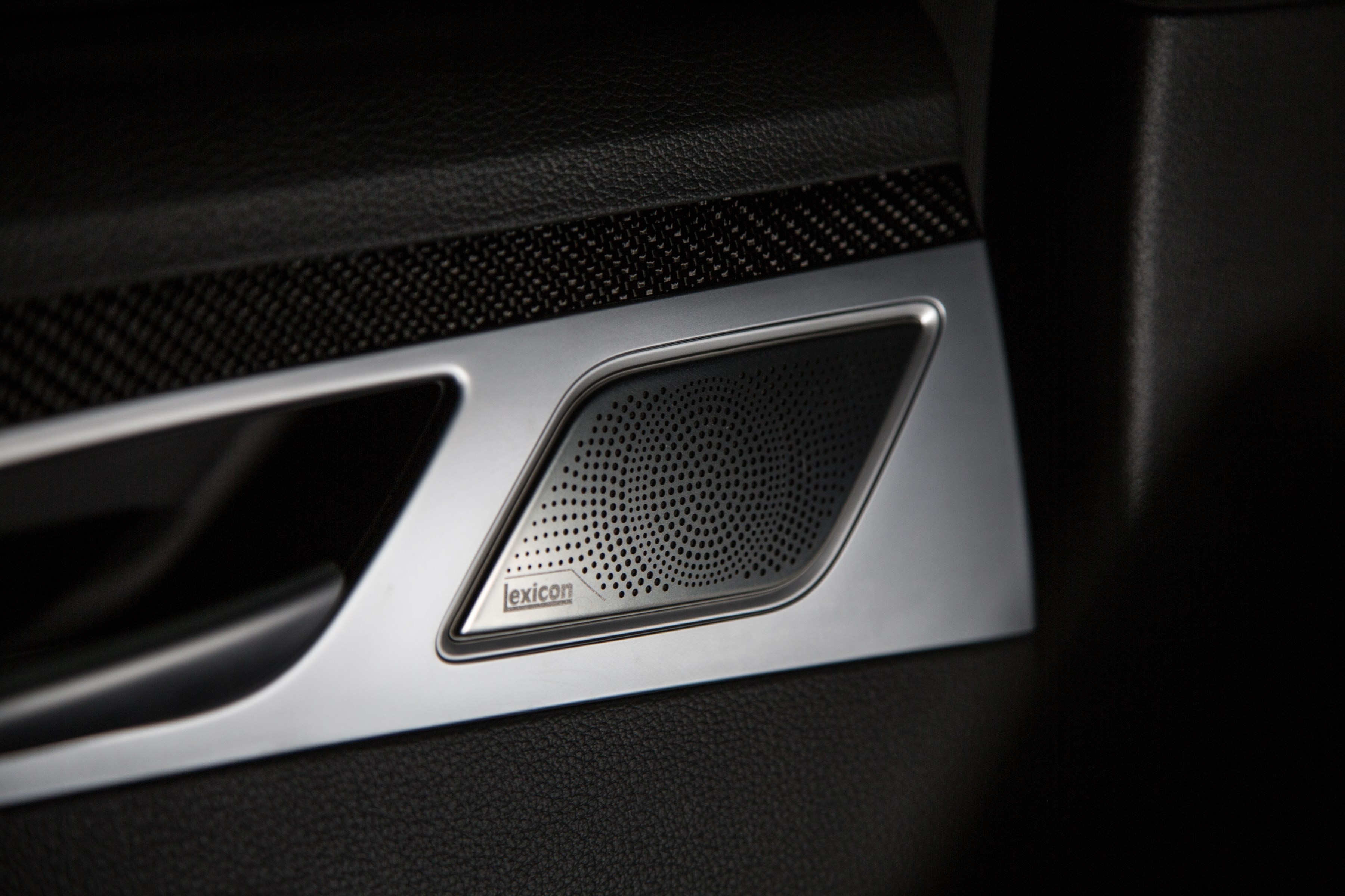 Genesis G80 photo 142