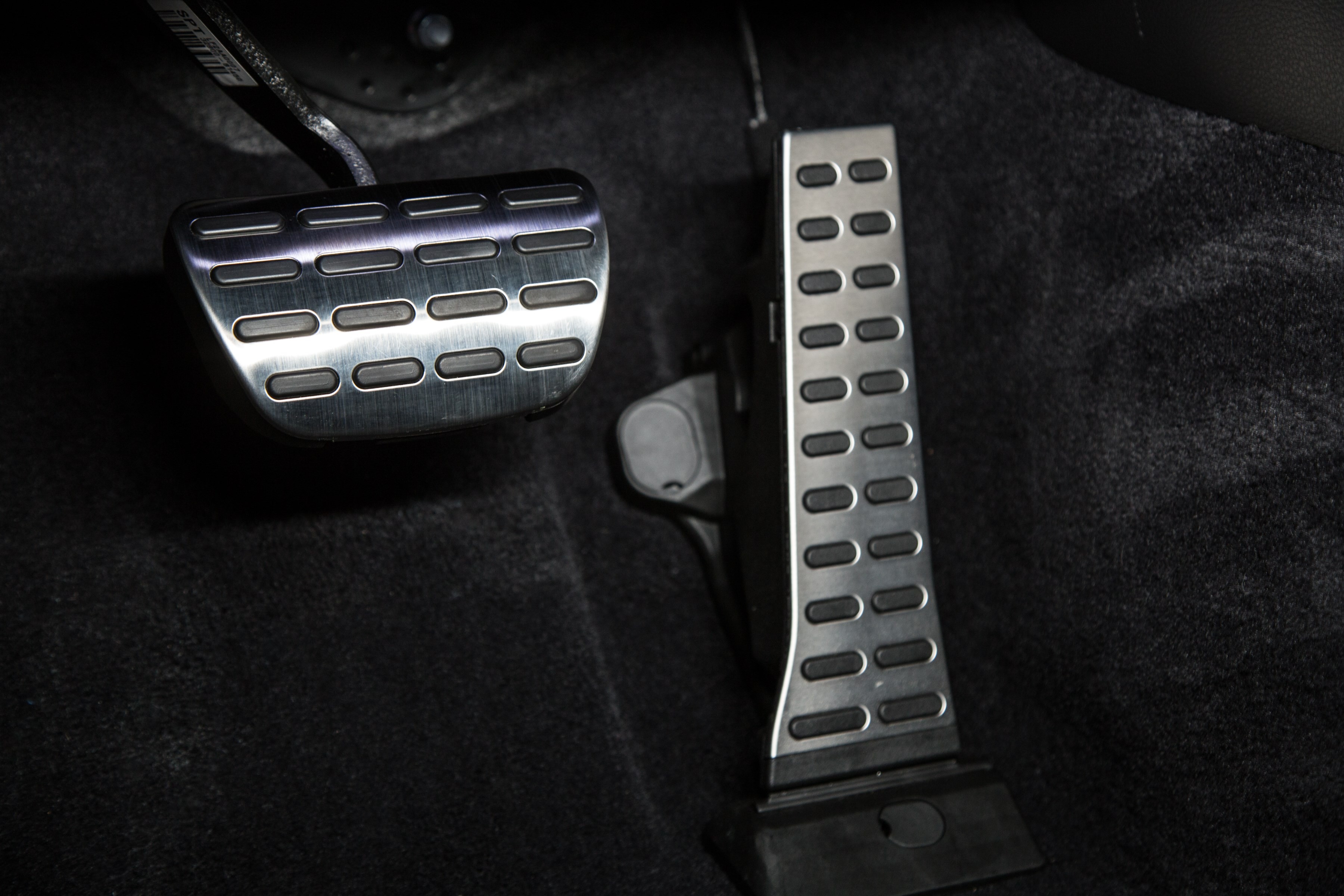 Genesis G80 photo 143