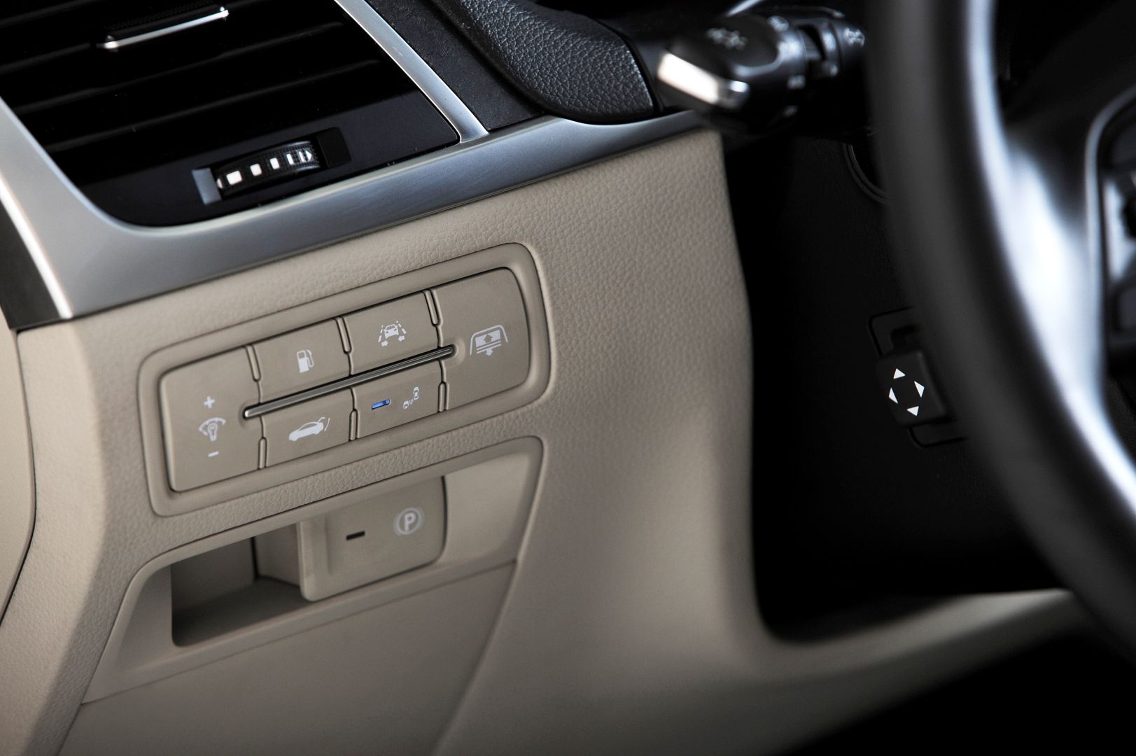 Genesis G80 photo 34