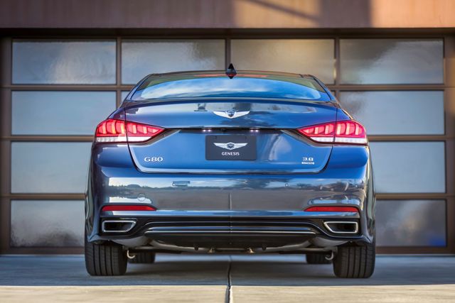 Genesis G80 photo 4