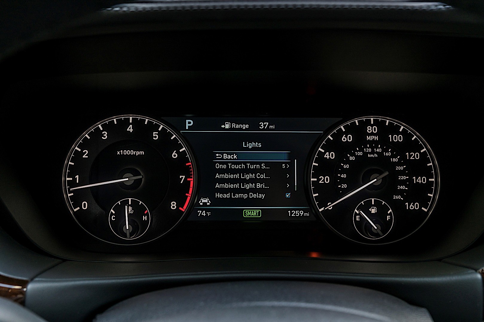 Genesis G90 photo 25