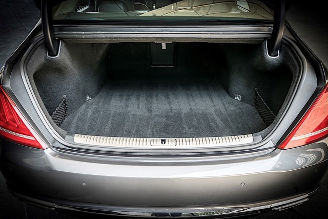 Genesis G90 photo 28